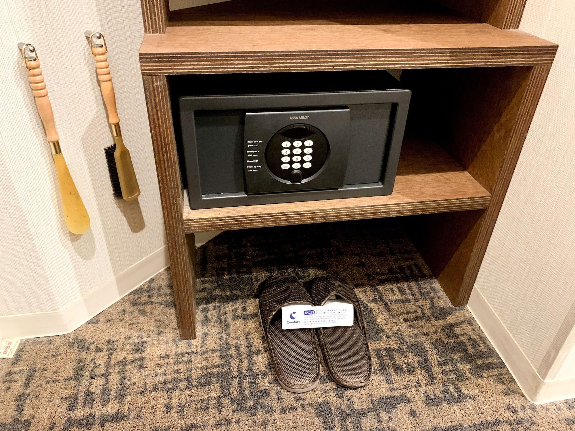 Comfort Inn Fukuoka Tenjin Экстерьер фото